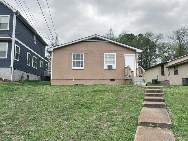 Primary Photo - 2315 Dalebrook Ct