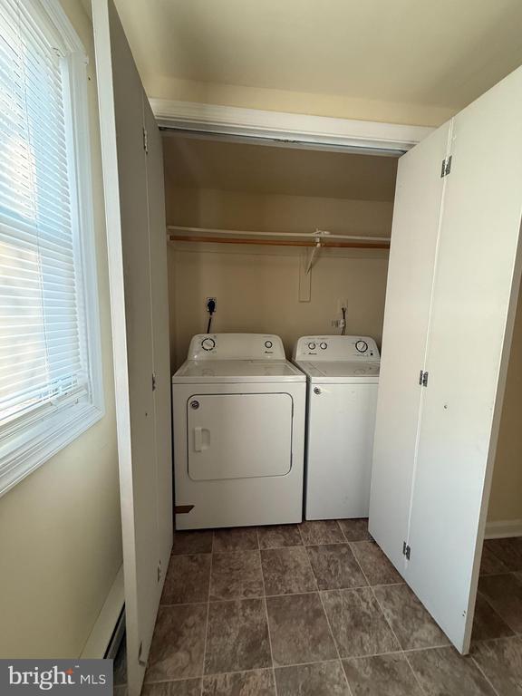 Building Photo - 10032 Kings Hwy