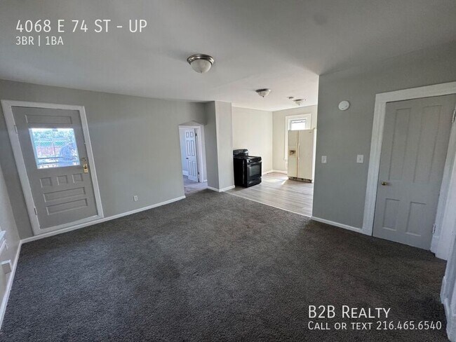 Building Photo - 4068 E 74th St