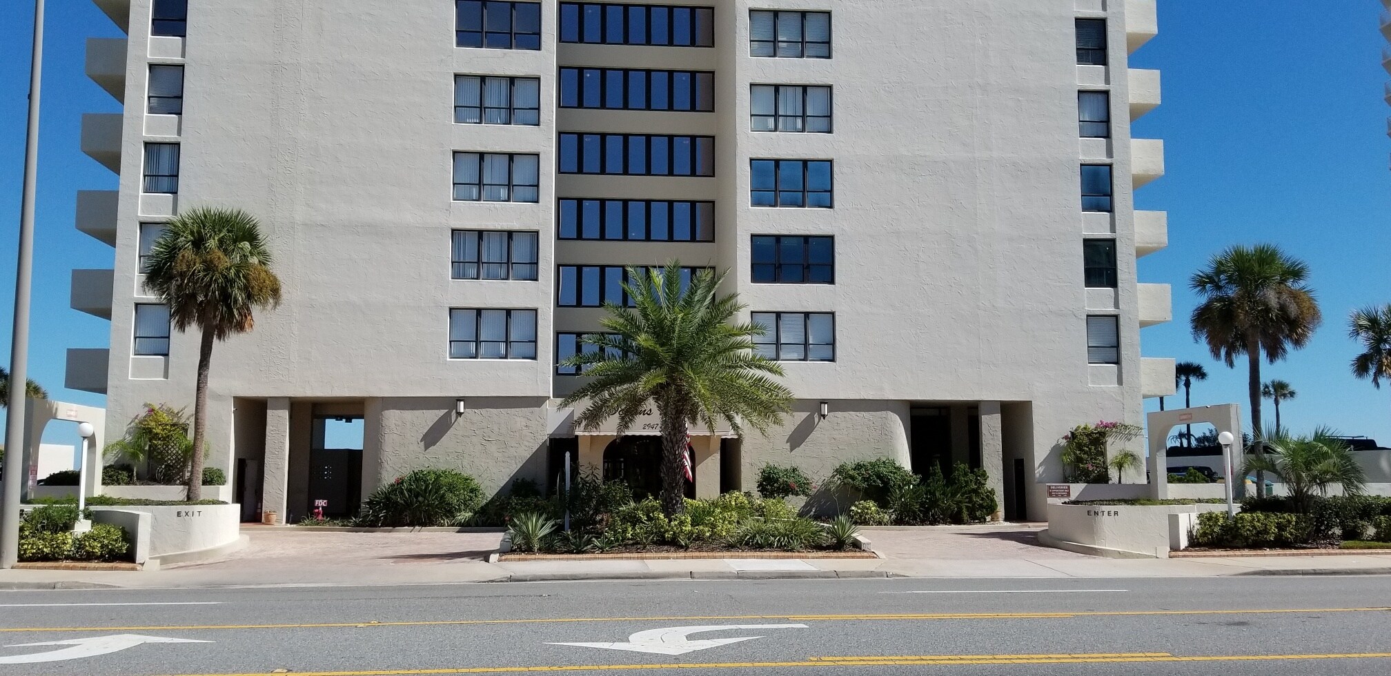 Front of building - 2947 S Atlantic Ave