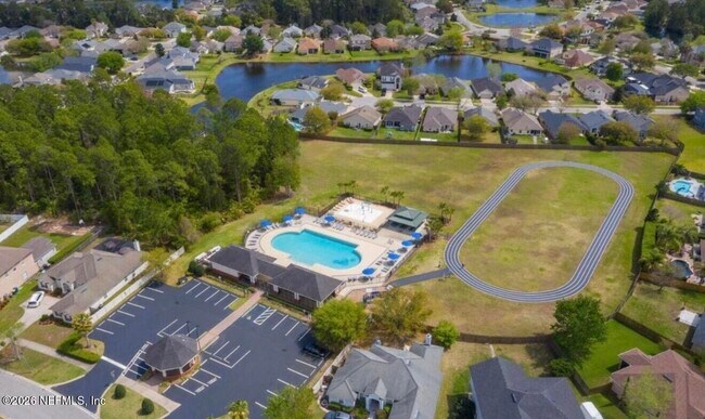 Building Photo - 13687 Devan Lee Dr E