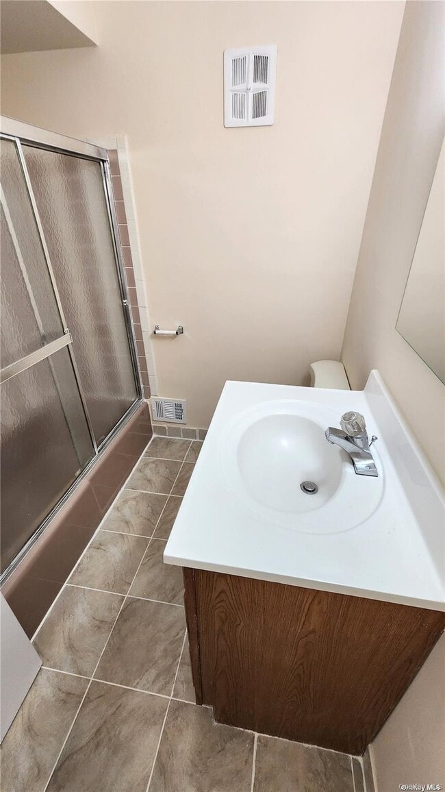 Building Photo - 244-57 Grand Central Pkwy