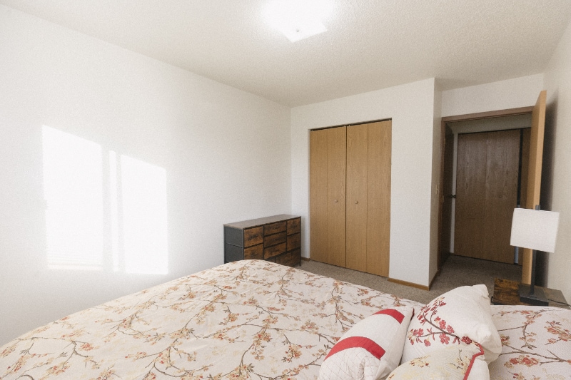 Building Photo - 1415 14th Ave E