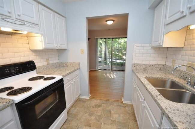 Building Photo - 1133 Schaub Dr