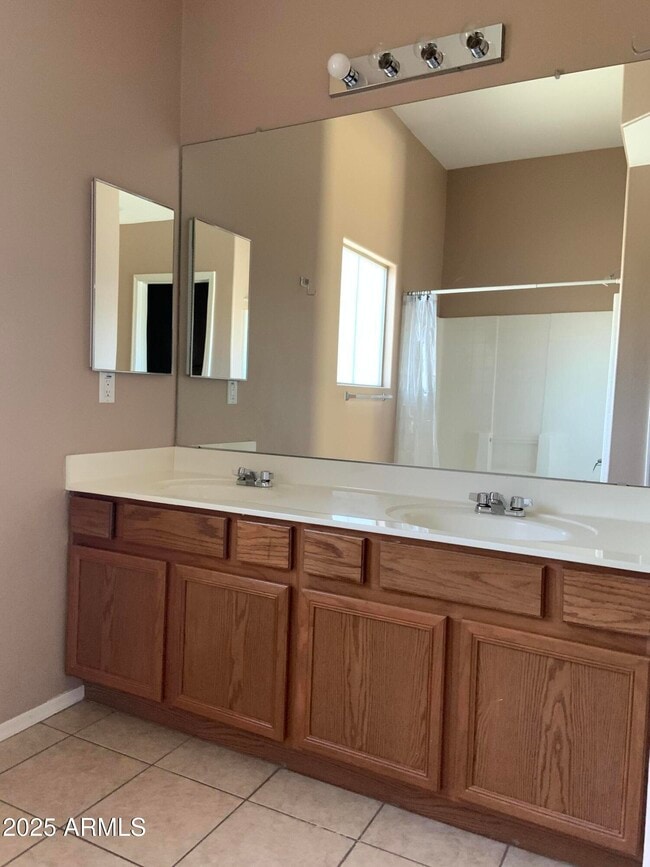 Building Photo - 7977 W Carolina Dr