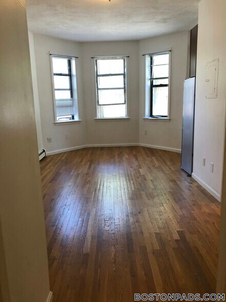 Building Photo - 63 S Huntington Ave