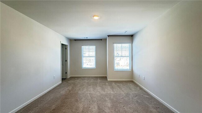 Building Photo - 100 Aspen Ct