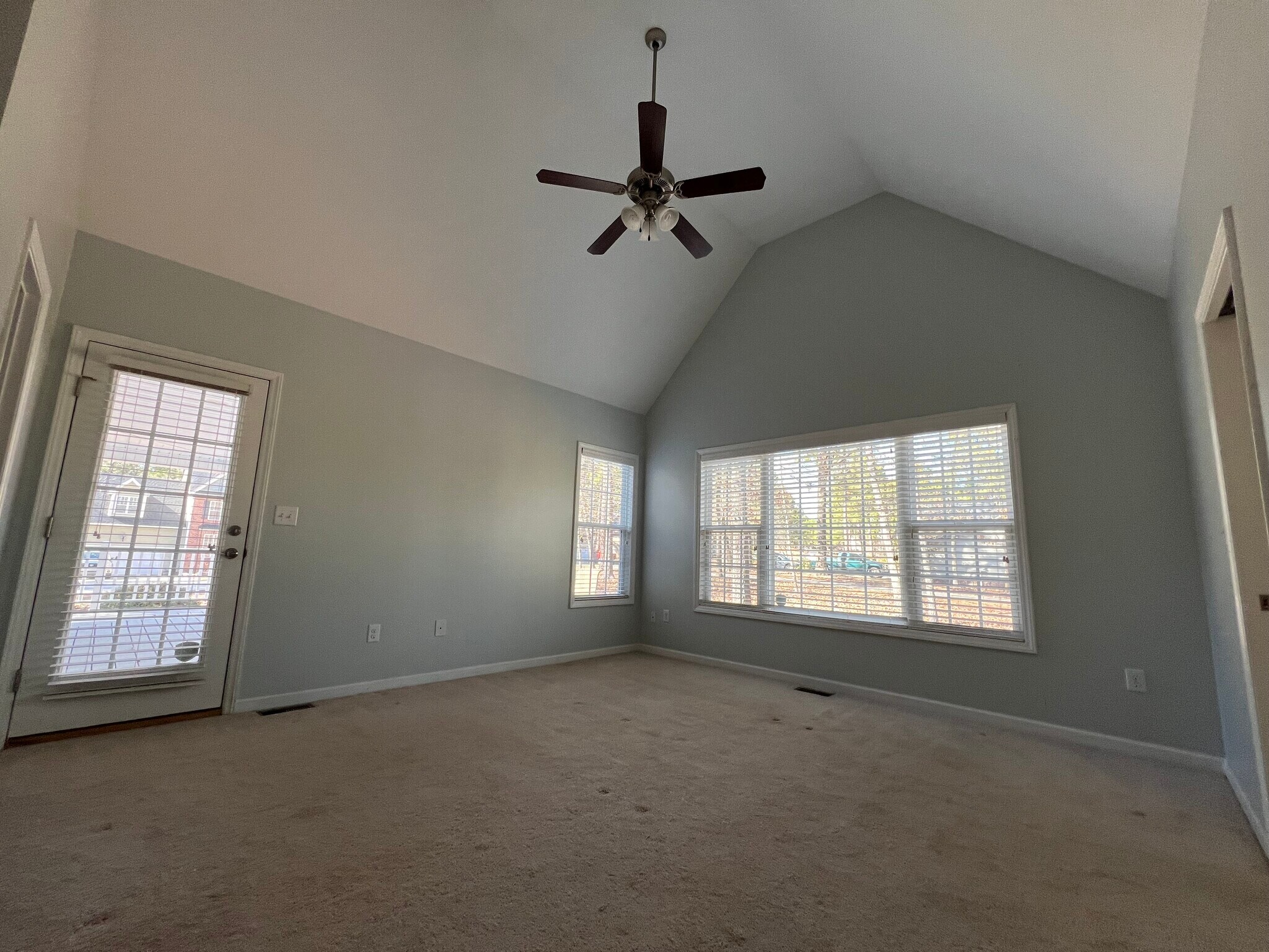 Building Photo - 11 Loblolly Ct