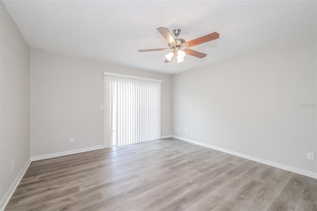 Building Photo - 403 Allspice Ct