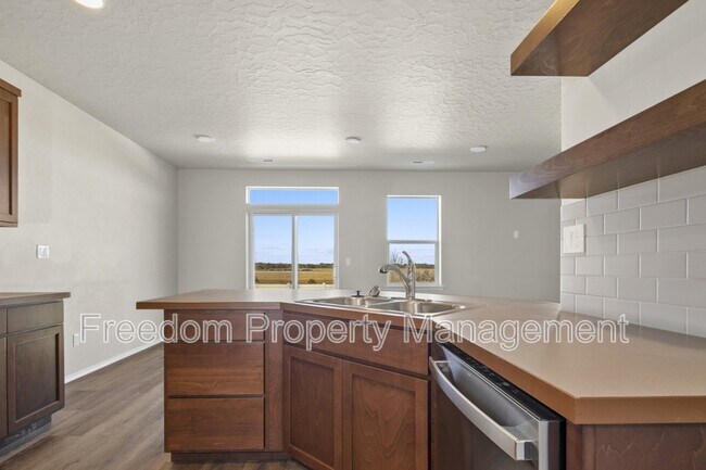 Building Photo - 3115 River Bluff Ct