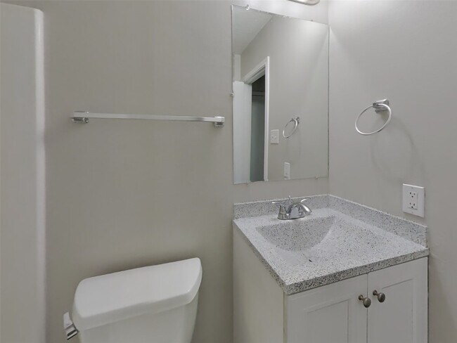 Building Photo - 28707 Binefield St