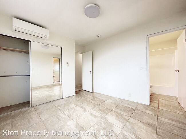 Building Photo - 3 br, 2 bath House - 95-180 Kaopua Loop