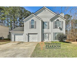 Building Photo - 3BR Home in Jonesboro. Spacious Primary Suite & Convenient Location