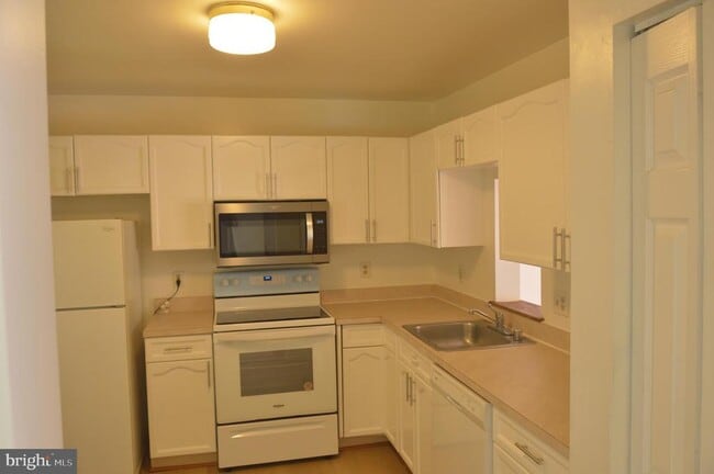 Building Photo - 4589 Perch Branch Way