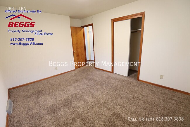 Building Photo - 217 Bonaire St