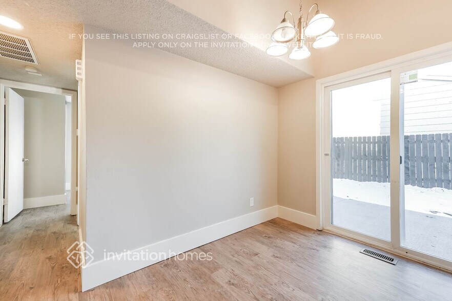 Building Photo - 17486 E Temple Dr