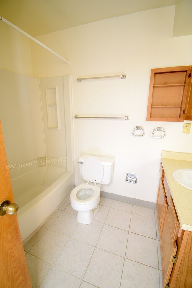 Building Photo - 2960 W Stuart St