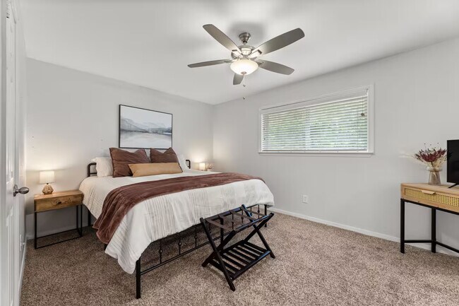 Building Photo - 2018 Sandy Trail