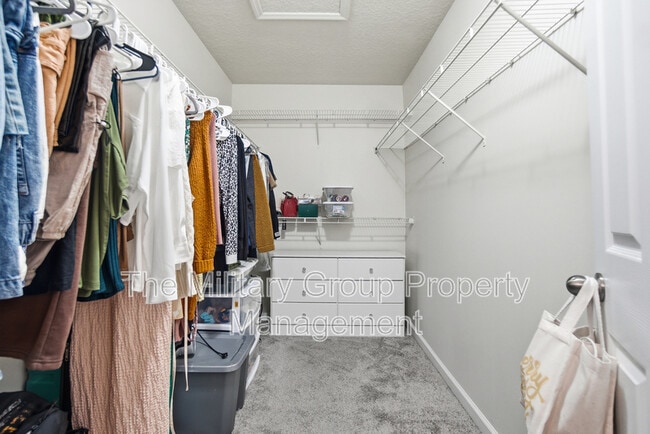 Building Photo - 677 Reese Ave