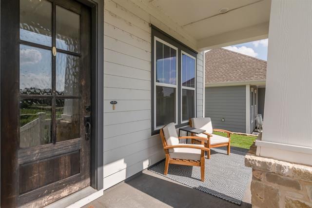 Building Photo - 6137 Marquita Mews