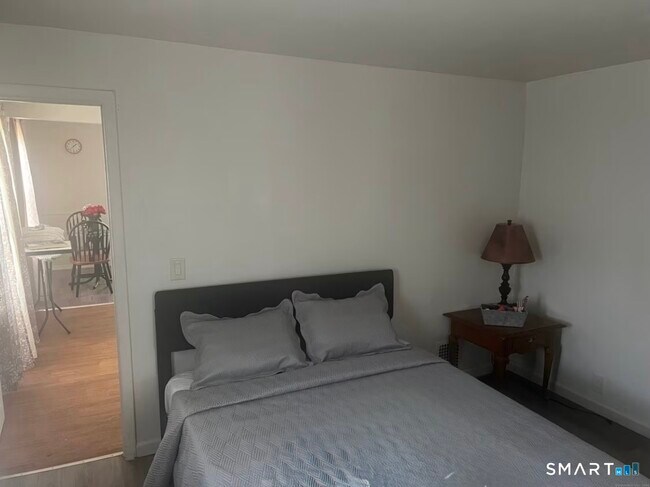 Building Photo - 24 Judson Ave