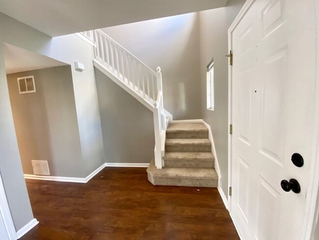 Building Photo - COMING SOON!! 3 Bedroom 2.5 Bathrooms in McCordsville!