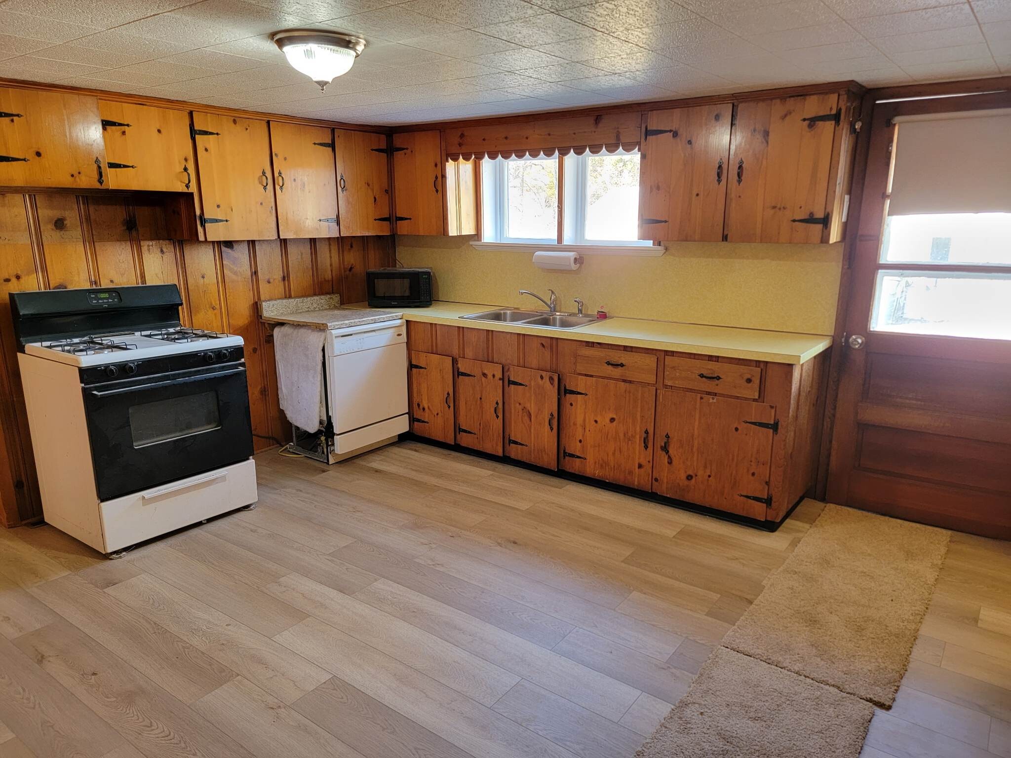 Kitchen - 2410 Granite Station Rd