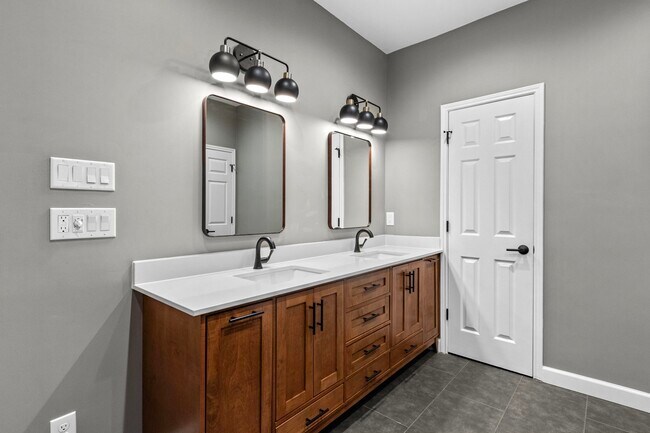 Building Photo - 13507 Country Green Ct