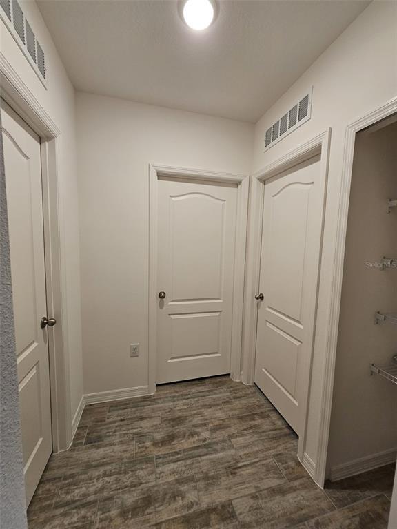 Building Photo - 1408 Oak Marsh St