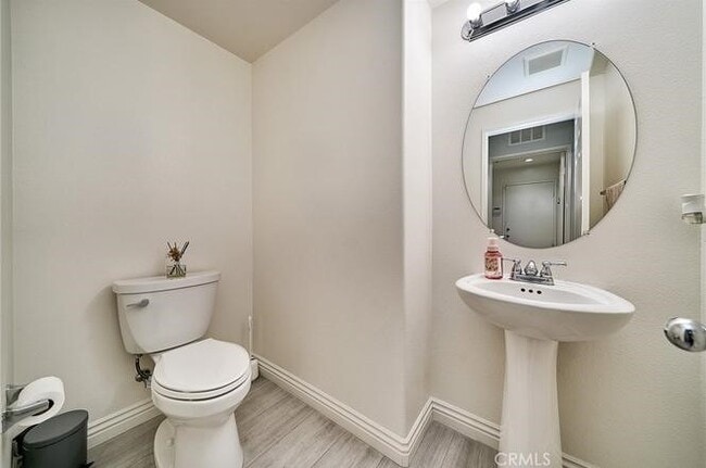 Building Photo - 12573 Montaivo Ln