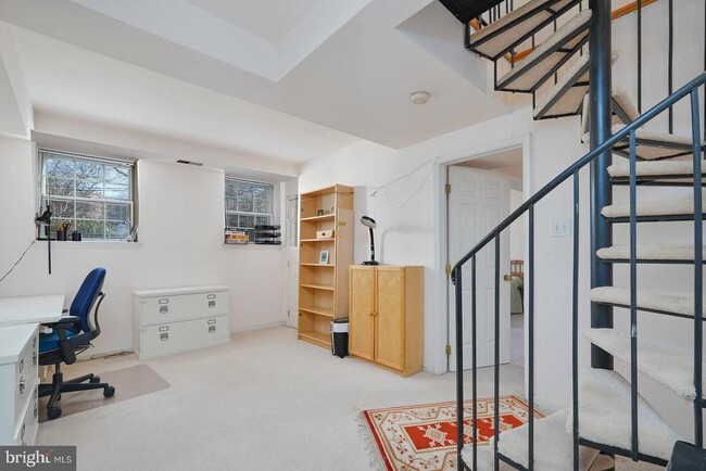 Building Photo - 3630 39th St NW