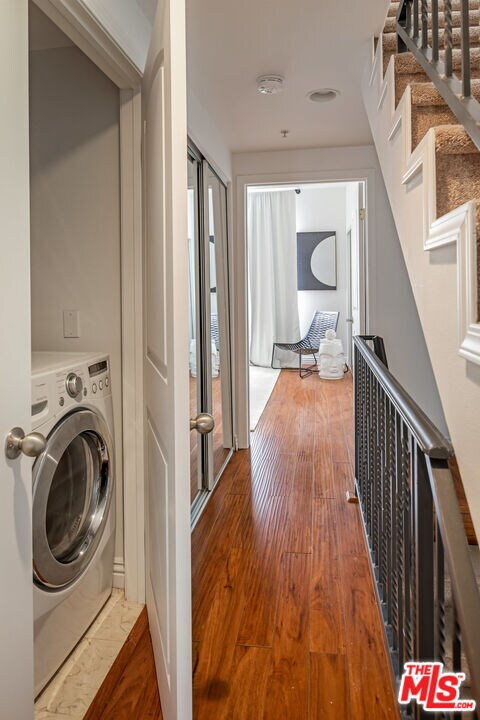 Building Photo - 109 S St Andrews Pl