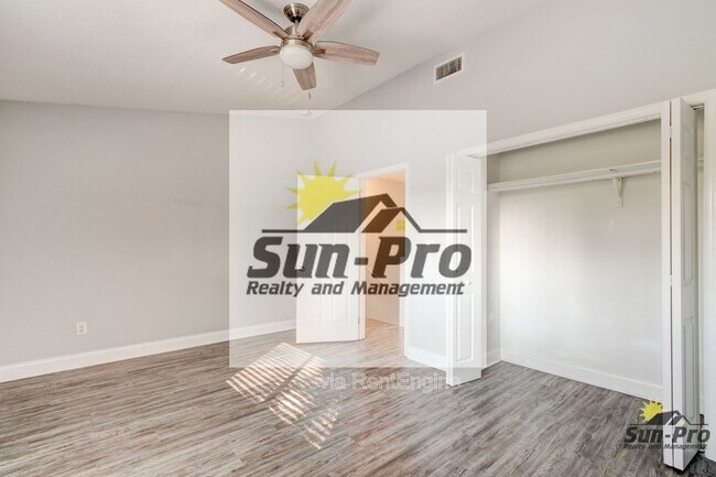 Building Photo - 480 Reed Canal Rd