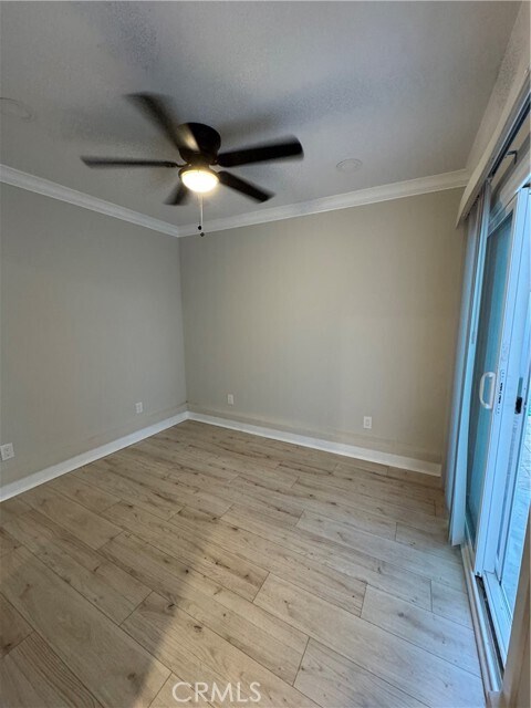 Building Photo - 3616 W 59th St