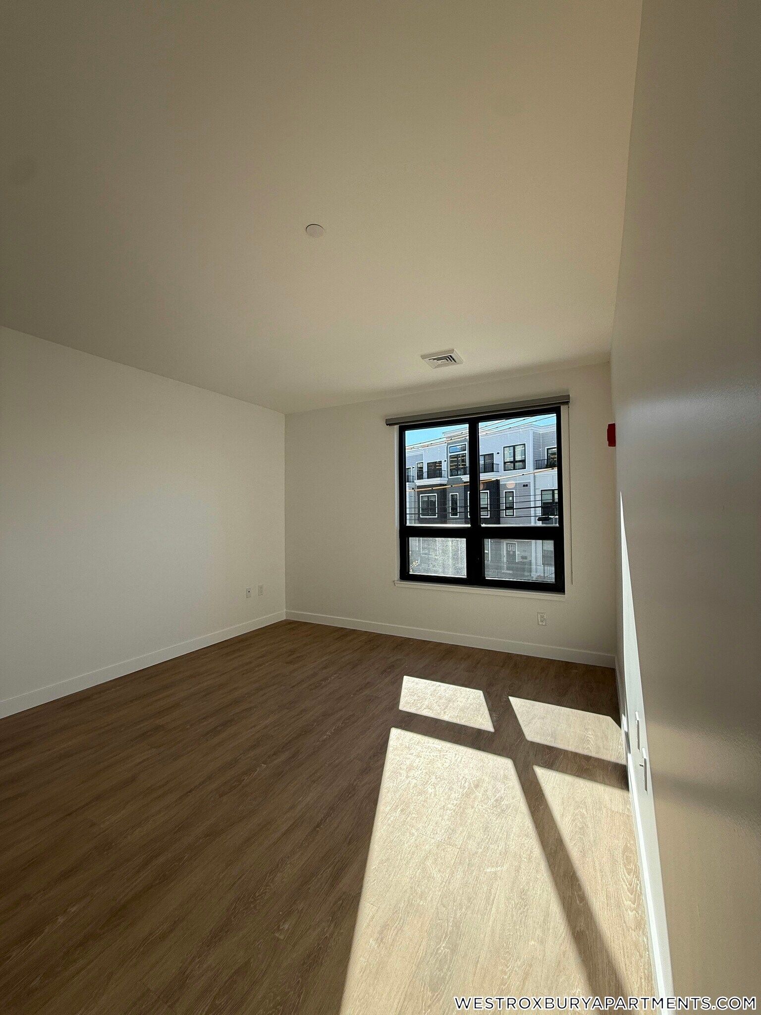 Building Photo - 199 Gardner St