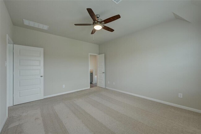 Building Photo - 13856 Goldeye Dr