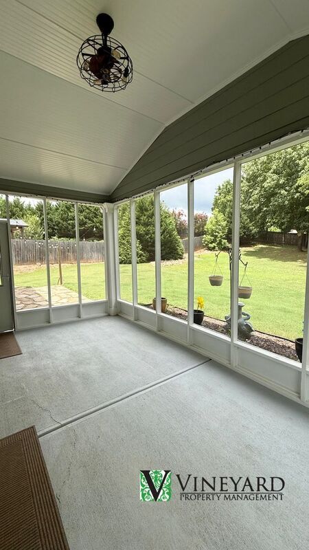 Building Photo - 303 Cherokee Reserve Ct