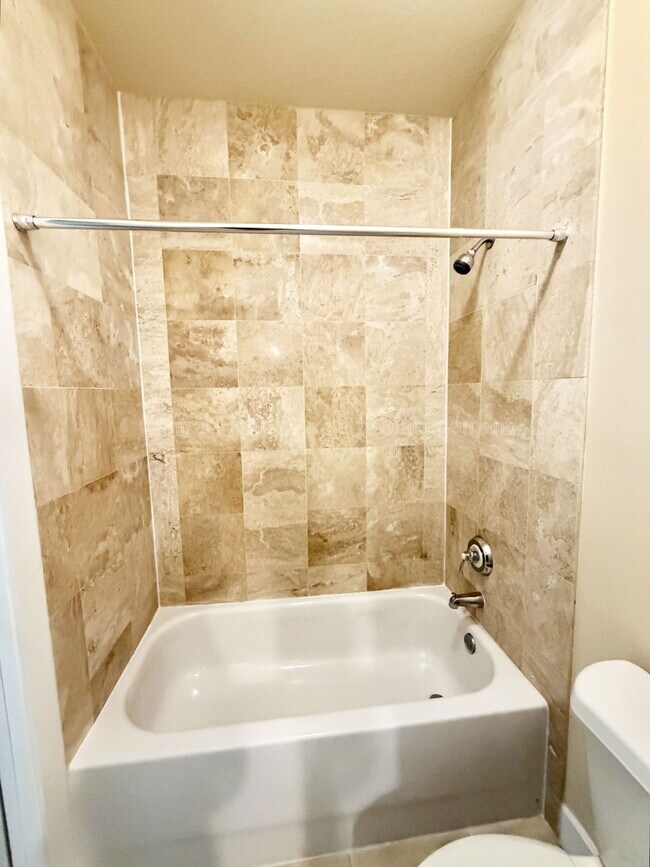 Building Photo - 2223 Amherst Ave