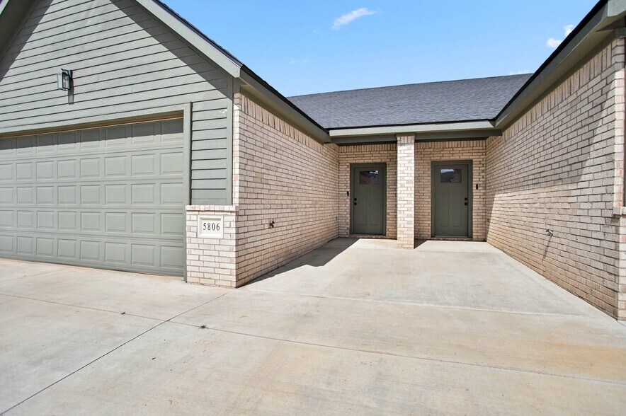 Building Photo - 5806 Virginia