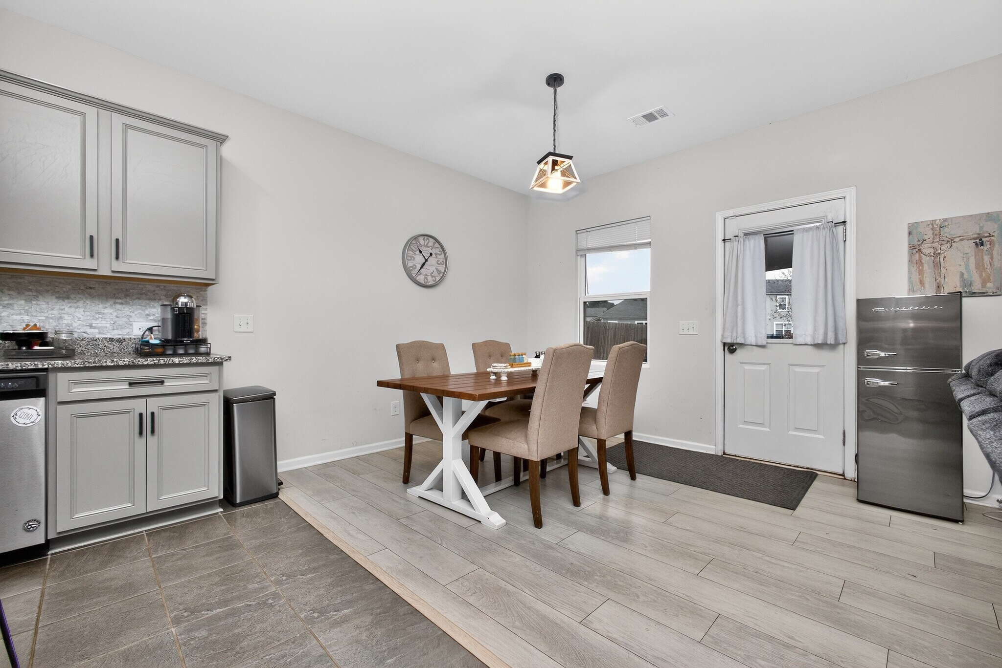 Building Photo - 29 Keowee Ln