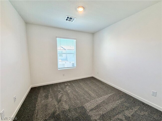 Building Photo - 9828 Maple Pass Ave