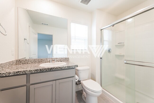 Building Photo - 9008 Sausalito Ln