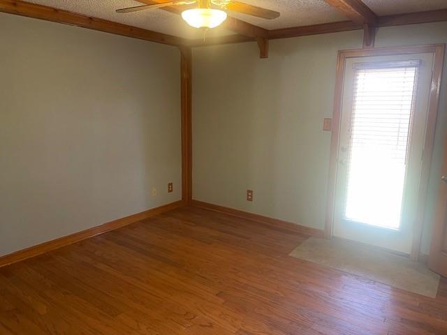 Building Photo - 1014 Mack Pl