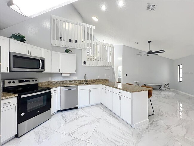 Building Photo - 622 Anhinga Rd