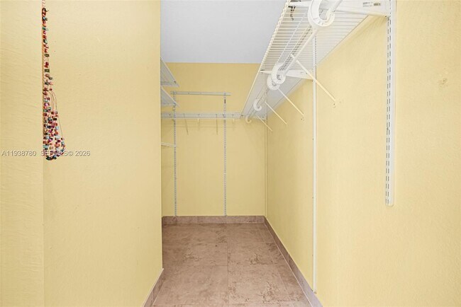 Building Photo - 11412 SW 137th Pl