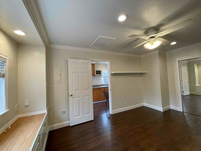 Building Photo - 33711 Railroad Ave