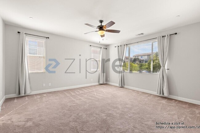 Building Photo - 1538 Avila Ln