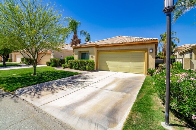 Building Photo - 67568 S Laguna Dr