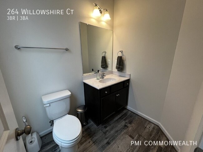 Building Photo - 264 Willowshire Ct