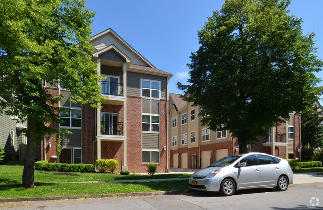 Building Photo - 305 West Utica 2B/2B & Secure Parking Garage In the Heart of the Elmwood Village